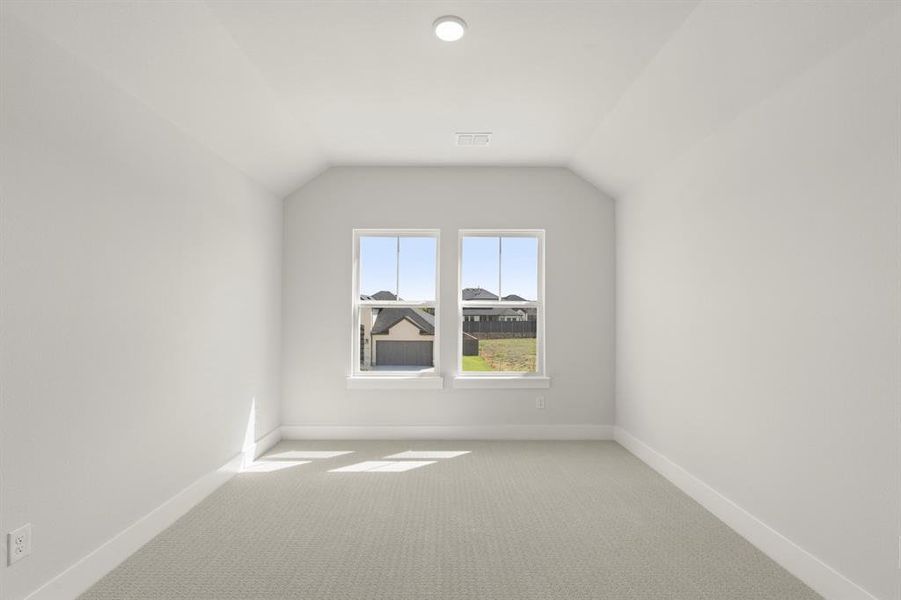 24. 7257 Ladybug - Bed 4