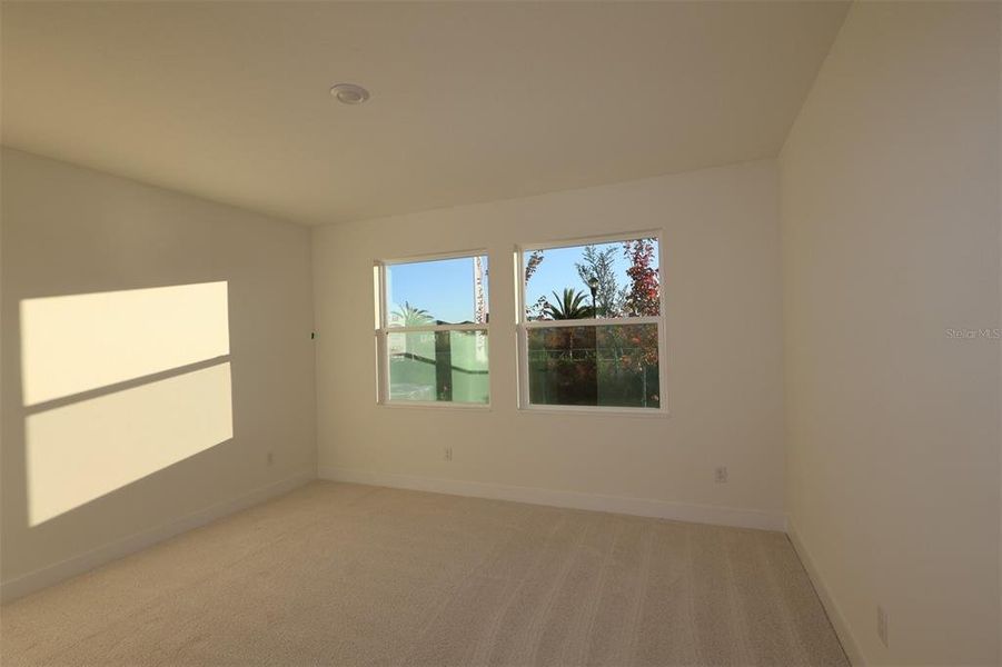 Spacious, unfurnished interior of a new home in Chapel Crossings - Garden Series, Wesley Chapel (Image 13).