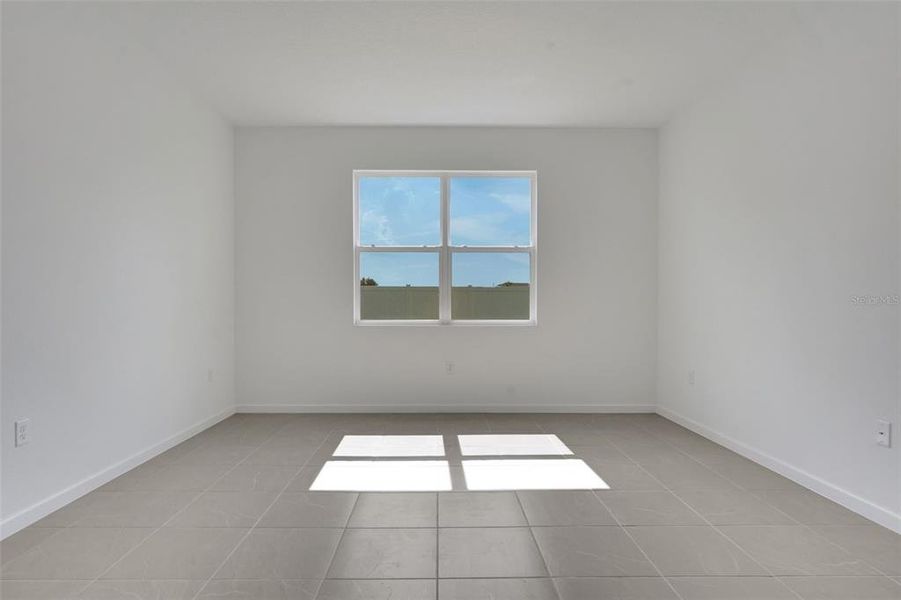 Spacious, unfurnished interior of a new home in Annabelle Estates, Lake Wales (Image 14).