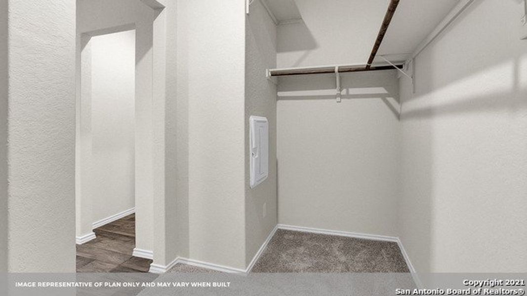 Spacious, unfurnished interior of a new home in Arroyo Ranch, Seguin (Image 18). Spacious, unfurnished interior of a new home in Arroyo Ranch, Seguin (Image 18).