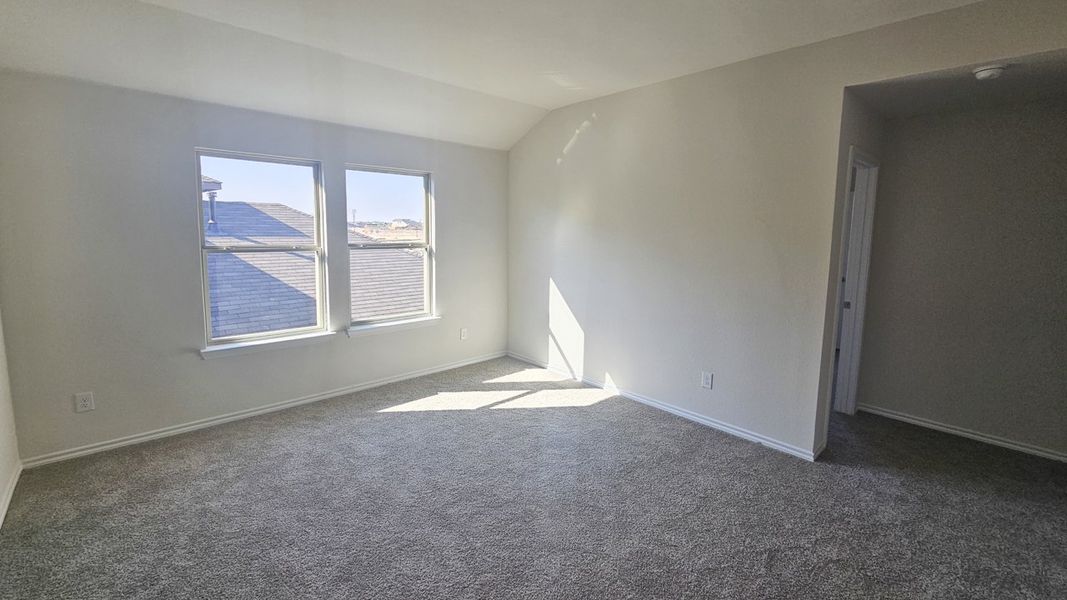 Representative unfurnished interior of a home built from the NICOLE by D.R. Horton in Northspur, Forney (Image 14). Representative unfurnished interior of a home built from the NICOLE by D.R. Horton in Northspur, Forney (Image 14).