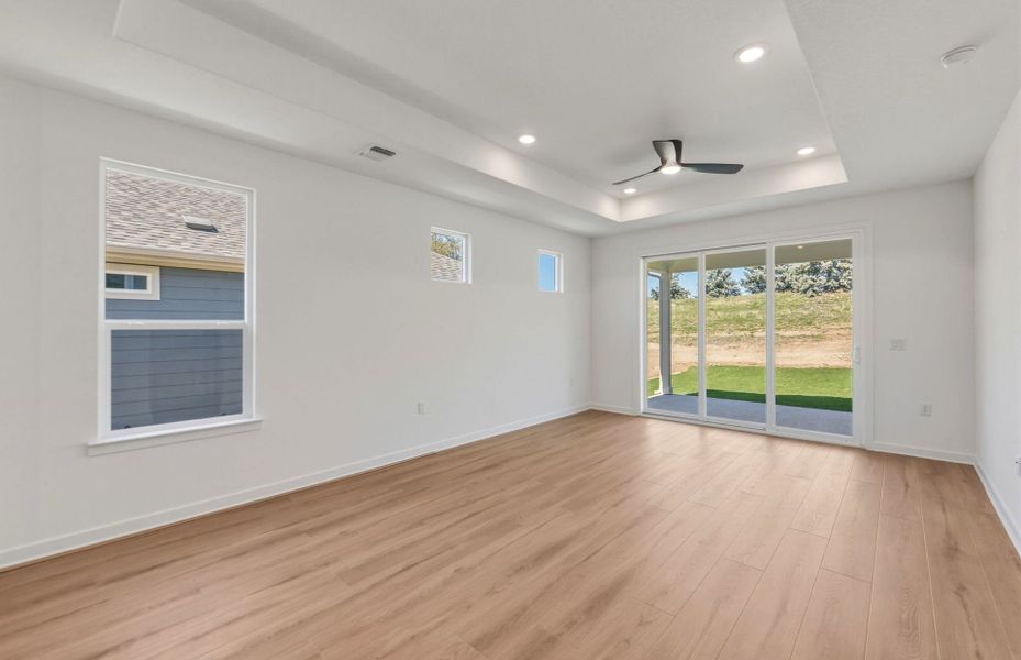 Spacious, unfurnished interior of a new home in Sun City Texas, Georgetown (Image 39).
