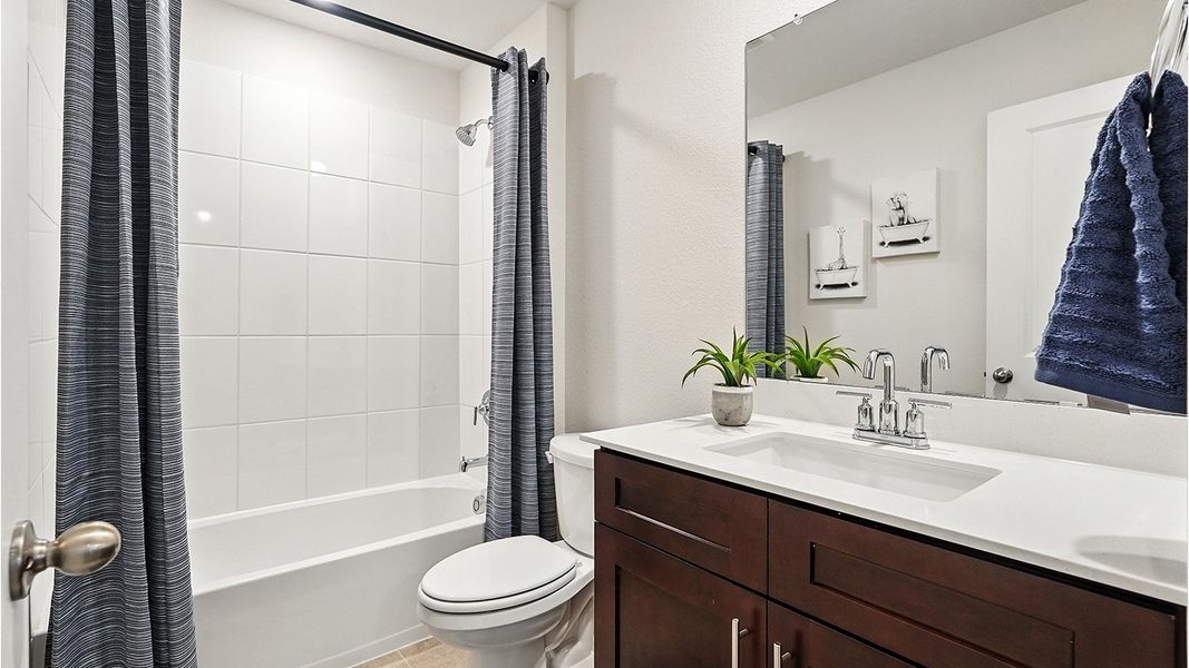 Representative furnished interior of a home built from the Naples by D.R. Horton in The Reserve at Timber Creek, Lindale (Image 37).