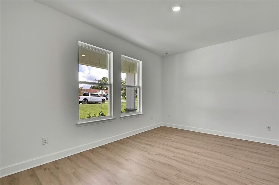 Spacious, unfurnished interior of a new home in , Spring Hill (Image 43).