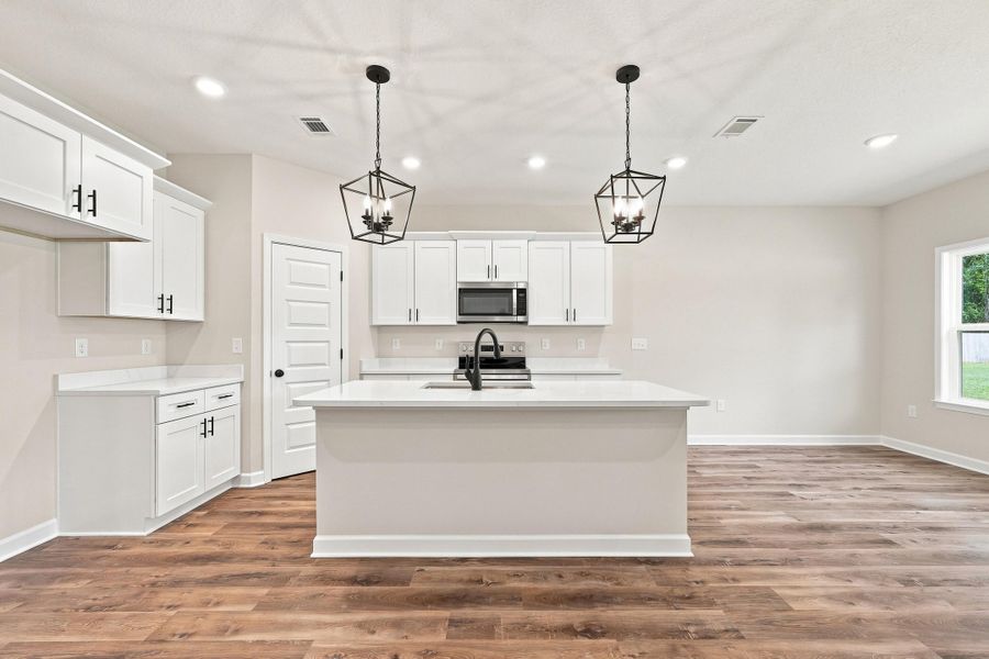 2828 blackbird ct-23