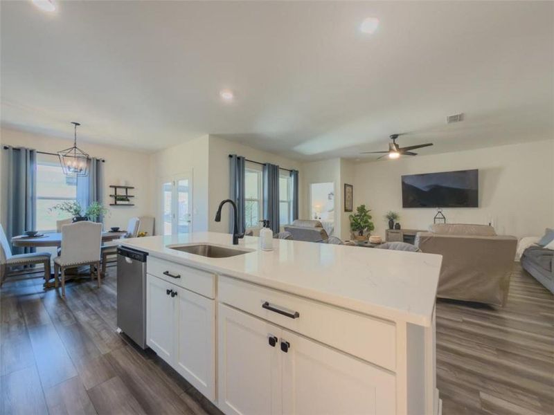 Furnished interior view inside a new home in Bentwater, Hoschton (Image 35). Furnished interior view inside a new home in Bentwater, Hoschton (Image 35).