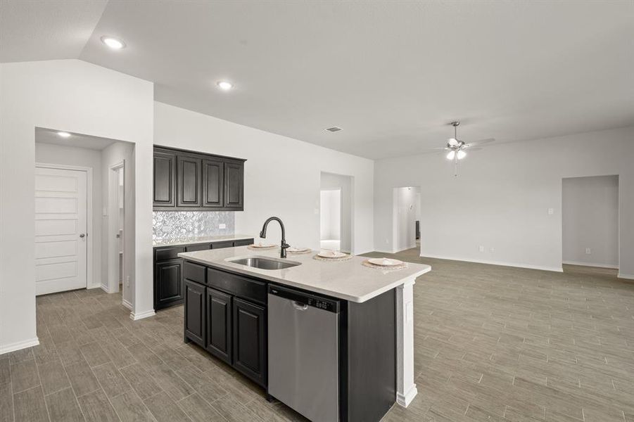 805 Stone Eagle- Kitchen-4