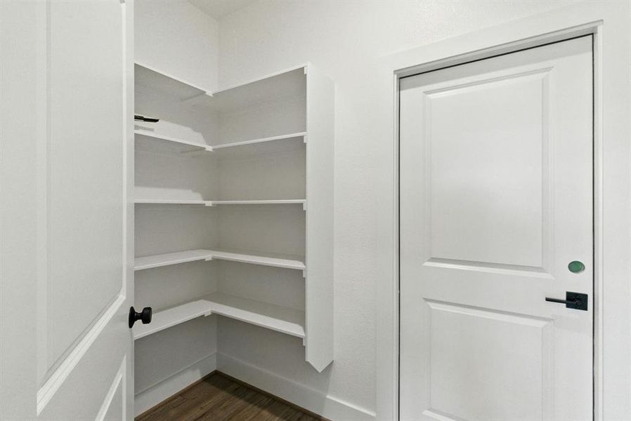 Image 36 of a home in .