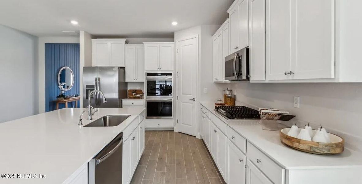 Furnished interior view inside a new home in Silver Falls Single Family at SilverLeaf: Silver Falls 50s at SilverLeaf, St. Johns (Image 18). Furnished interior view inside a new home in Silver Falls Single Family at SilverLeaf: Silver Falls 50s at SilverLeaf, St. Johns (Image 18).