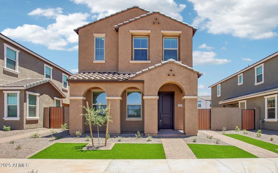 1-web-or-mls-N 23rd Ave-1705-001