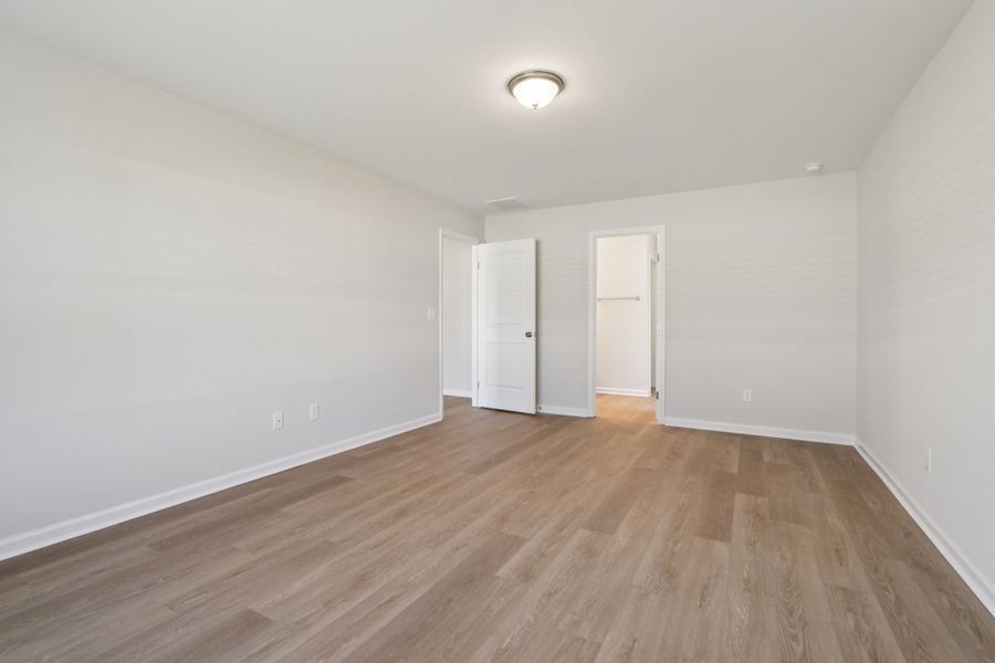 Spacious, unfurnished interior of a new home in Heritage at New Riverside, Bluffton (Image 24).