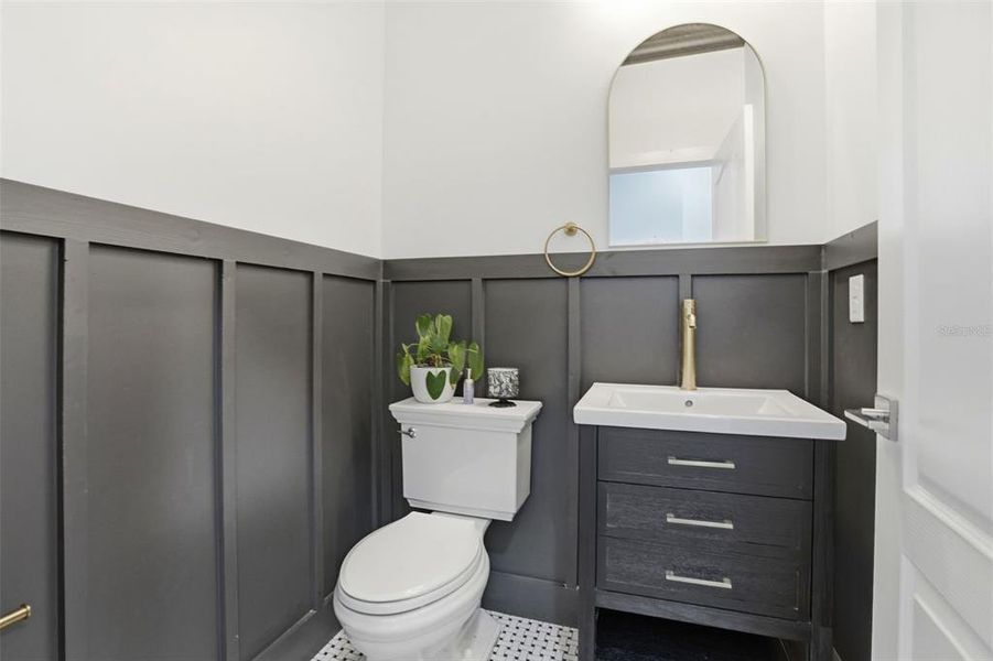 Furnished interior view inside a new home in , Webster (Image 35).