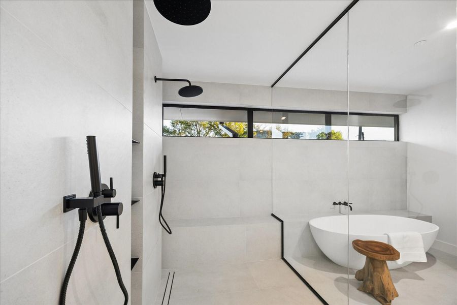 Furnished interior view inside a new home in , Bellaire (Image 9).