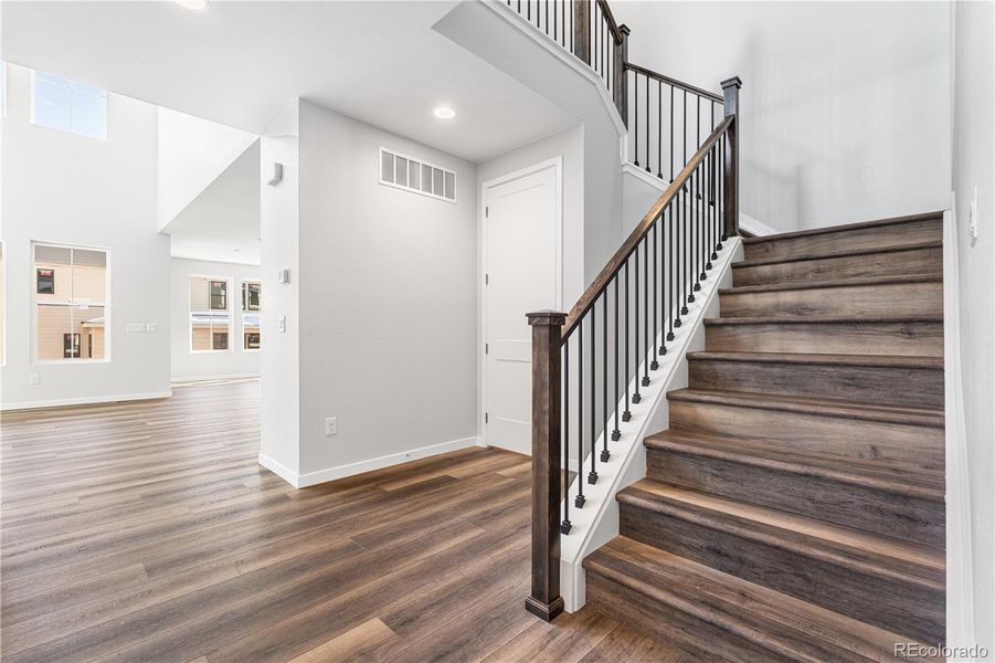 Spacious, unfurnished interior of a new home in Stargaze at Solstice, Littleton (Image 26).