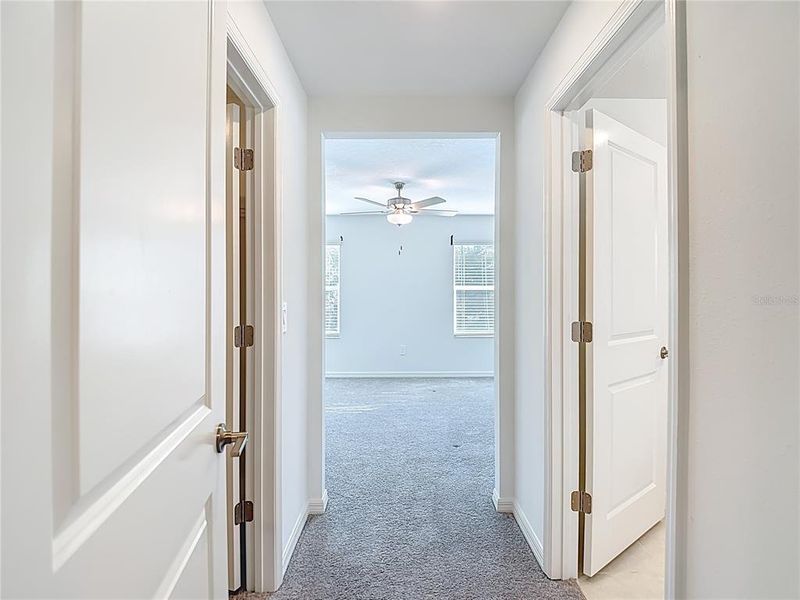 Spacious, unfurnished interior of a new home in , Land O' Lakes (Image 30).