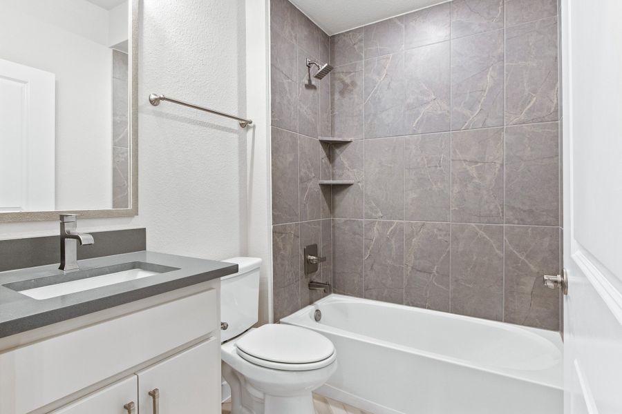 Furnished interior view inside a new home in Woodbridge Villas, Wylie (Image 13).