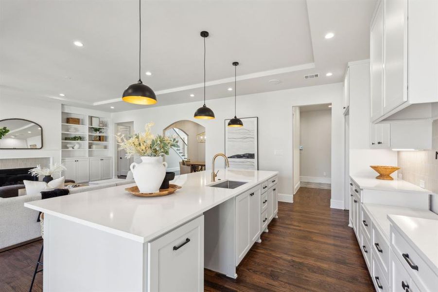 Furnished interior view inside a new home in , Dallas (Image 9).