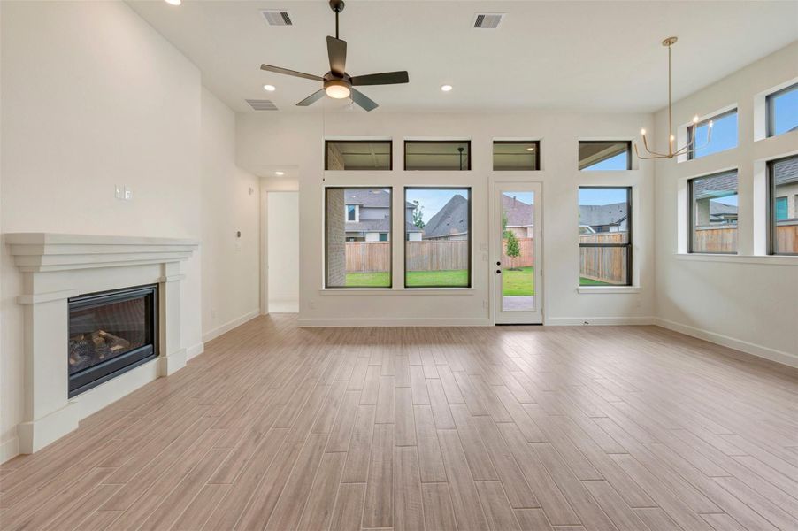 Spacious, unfurnished interior of a new home in Kresston - Enclave Collection, Montgomery (Image 41). Spacious, unfurnished interior of a new home in Kresston - Enclave Collection, Montgomery (Image 41).