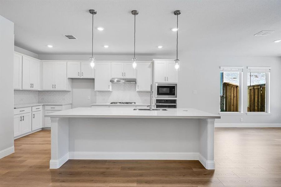 547 Wisteria Street ~ Ready Now 547 Wisteria Street ~ Ready Now