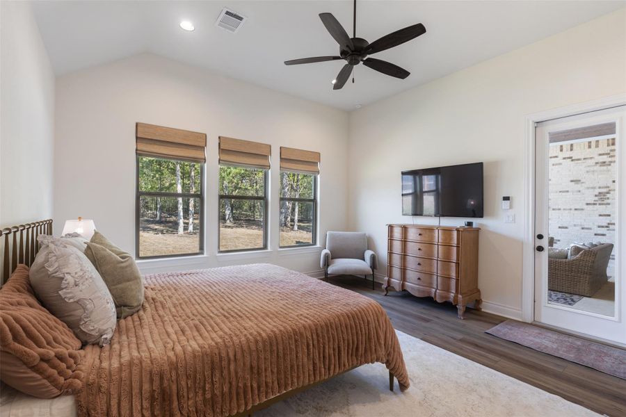 Furnished interior view inside a new home in , Bastrop (Image 29). Furnished interior view inside a new home in , Bastrop (Image 29).