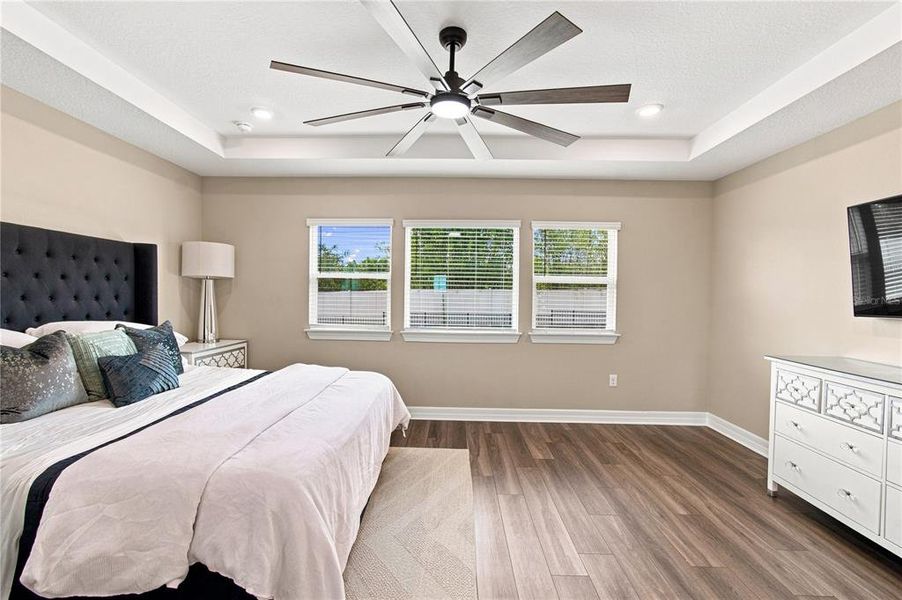 Furnished interior view inside a new home in , Winter Garden (Image 49).
