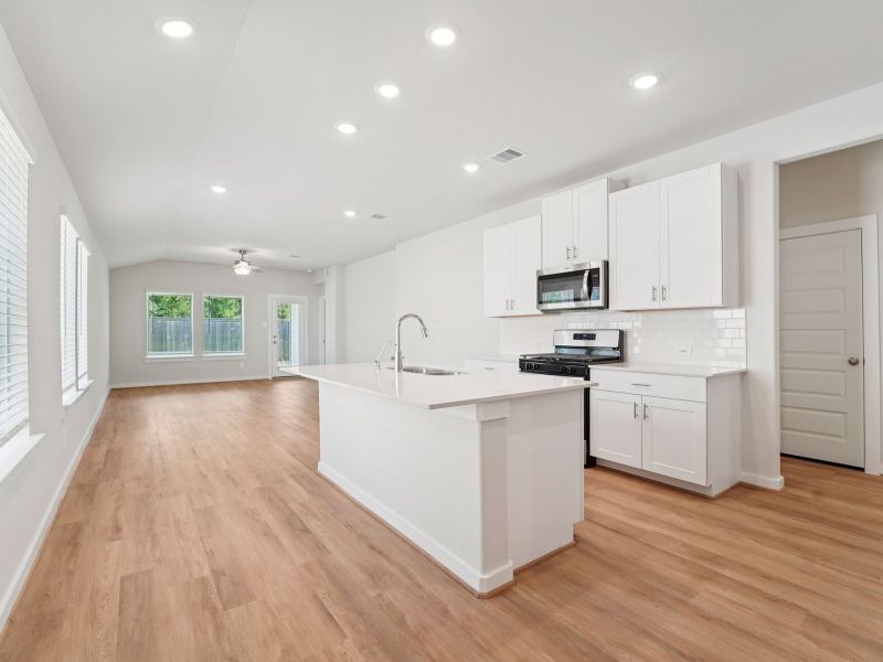 Furnished interior view inside a new home in Granger Pointe - Traditional Series, Conroe (Image 10).