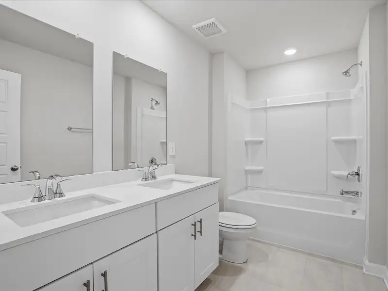 Furnished interior view inside a new home in Collier Ridge, Moore (Image 8).