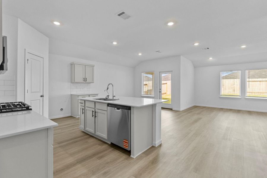 Furnished interior view inside a new home in , Splendora (Image 7).
