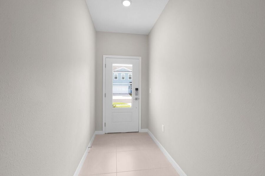 Spacious, unfurnished interior of a new home in Cherry Elm at SilverLeaf, St. Augustine (Image 16).