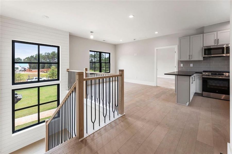 Image 50 of a home in .