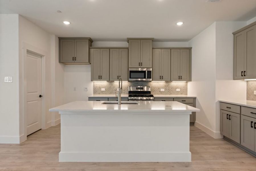 Furnished interior view inside a new home in Mosaic, Celina (Image 6).
