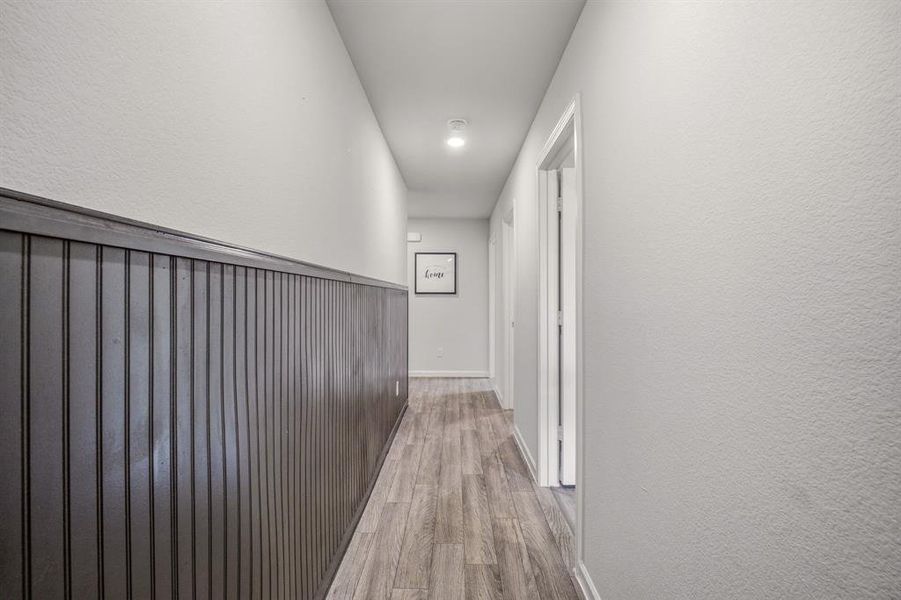 Spacious, unfurnished interior of a new home in Tolar Oaks, Tolar (Image 21).