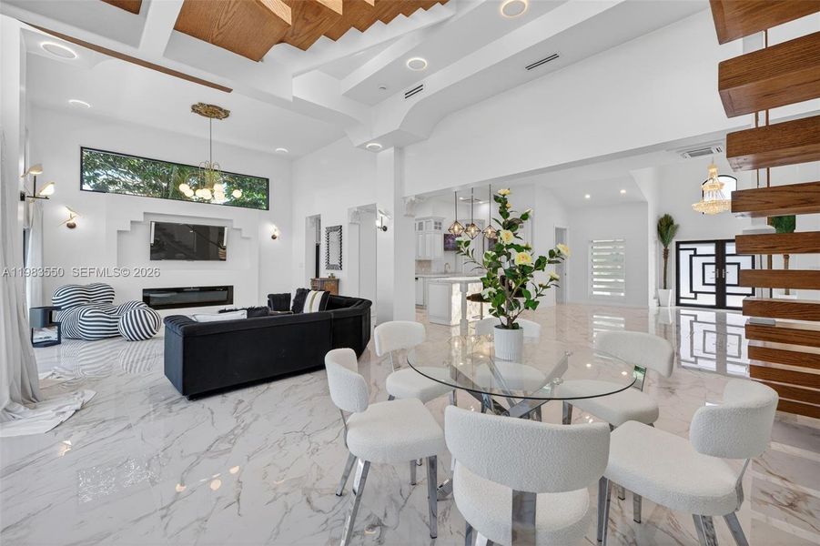 Community amenities in , Biscayne Park (Image 89).