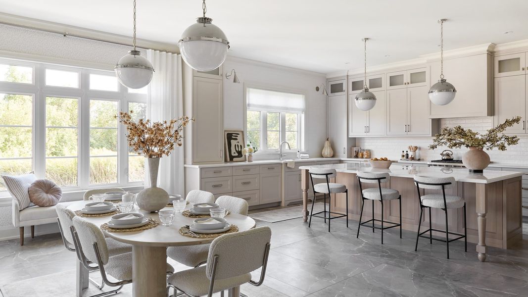 Representative furnished interior of a home built from the Casa Campo by GT Homes in Palma Del Lago, Miami Lakes (Image 2).