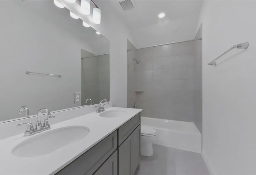 Plan 4559 bath 3 - 19 of 20 Plan 4559 bath 3 - 19 of 20