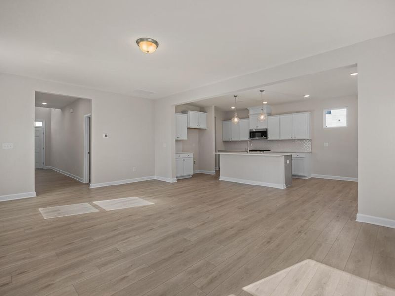 Spacious, unfurnished interior of a new home in Wellers Knoll, Lillington (Image 13).