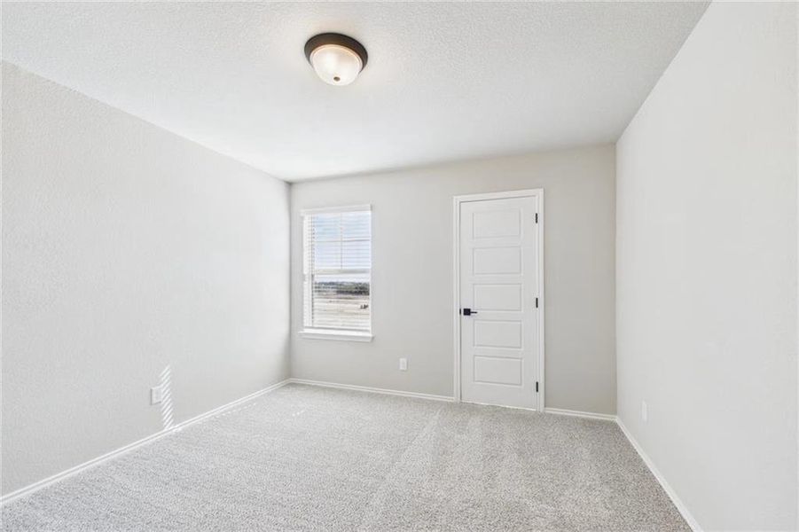 Spacious, unfurnished interior of a new home in Greene Farm, Cartersville (Image 13).