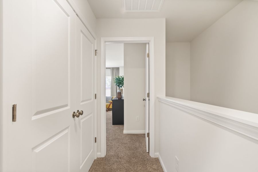 Representative unfurnished interior of a home built from the Haven by Veranda Homes in Pinehaven, Laurens (Image 20).