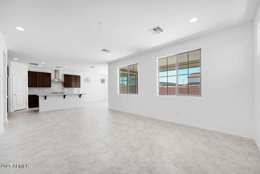 10835 E TILLMAN Avenue -Ready Now! 10835 E TILLMAN Avenue -Ready Now!