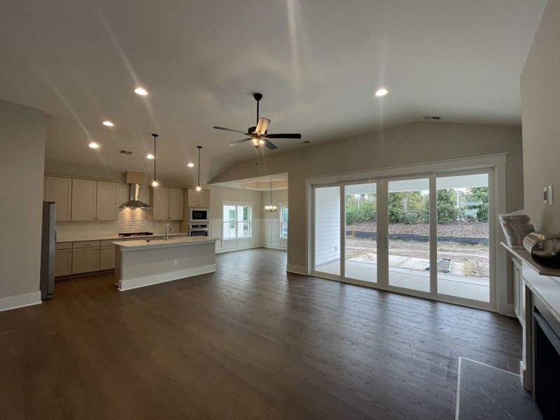 Spacious, unfurnished interior of a new home in The Sanctuary at Sunset Beach, Sunset Beach (Image 15).