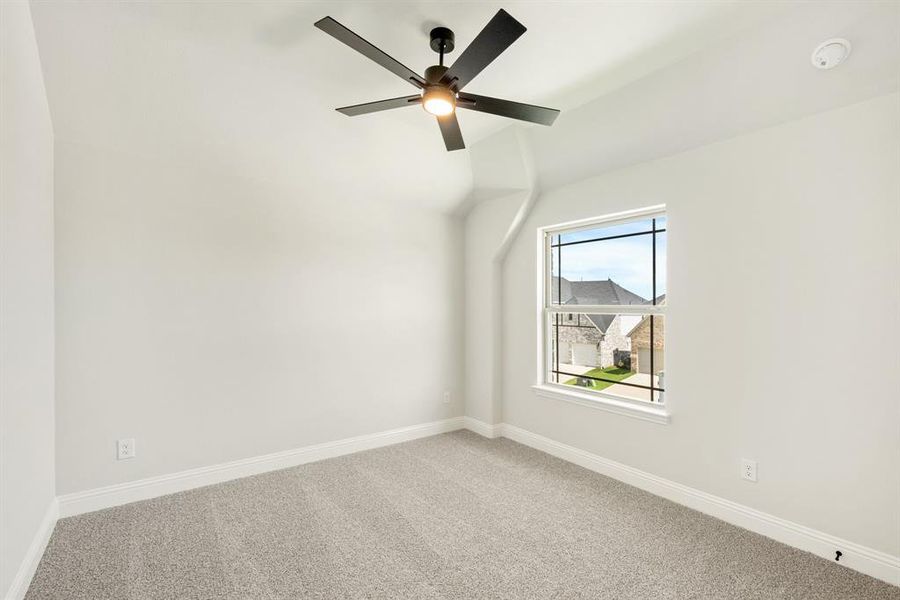 Spacious, unfurnished interior of a new home in Painted Tree Woodland District 50, McKinney (Image 33). Spacious, unfurnished interior of a new home in Painted Tree Woodland District 50, McKinney (Image 33).