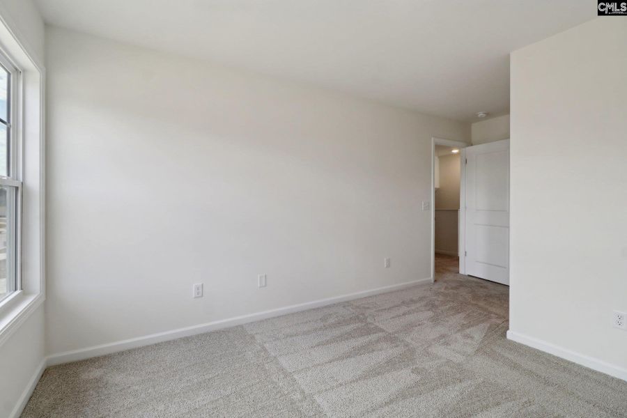 Spacious, unfurnished interior of a new home in Boykin Hills, Chapin (Image 31).