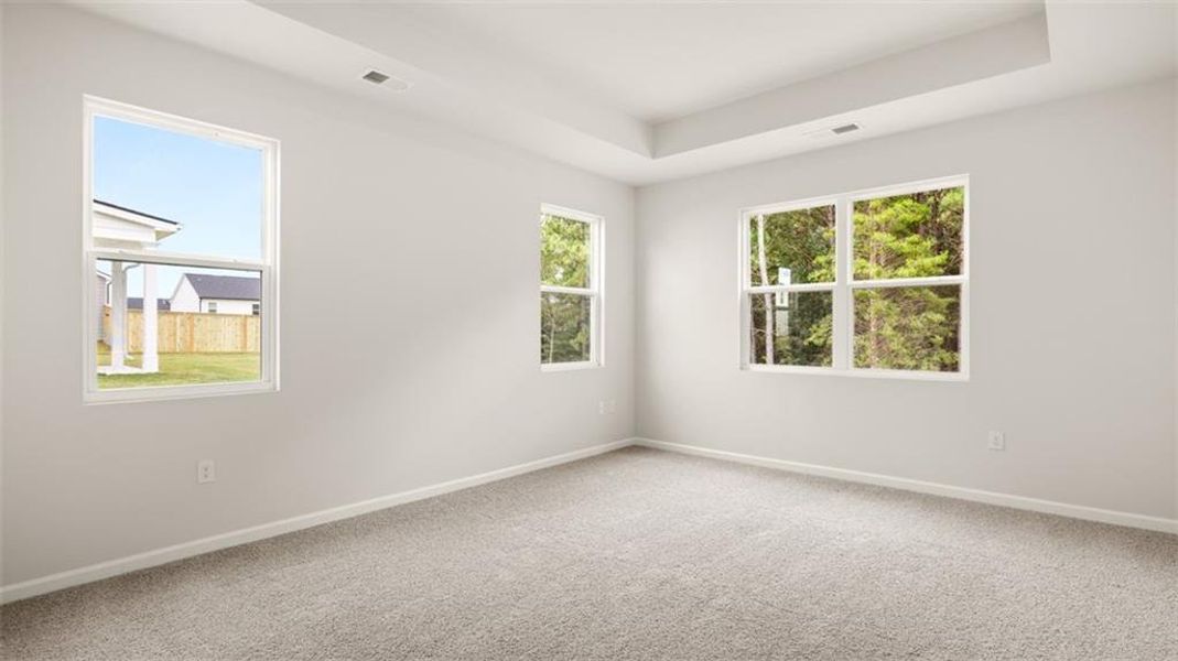 Spacious, unfurnished interior of a new home in Bridle Creek, Locust Grove (Image 25).