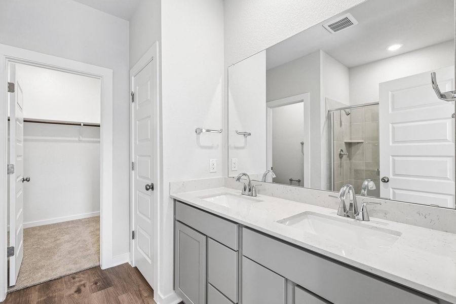 Furnished interior view inside a new home in Trinity Ranch, Elgin (Image 14).