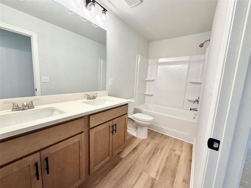 Furnished interior view inside a new home in , Bonaire (Image 11).