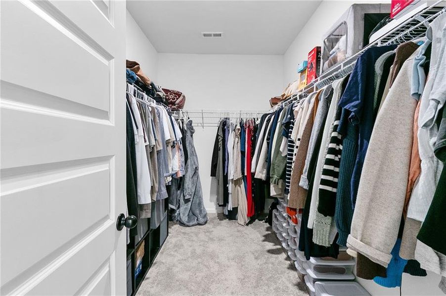 Close-up of interior finishes inside a home in , Powder Springs (Image 21).
