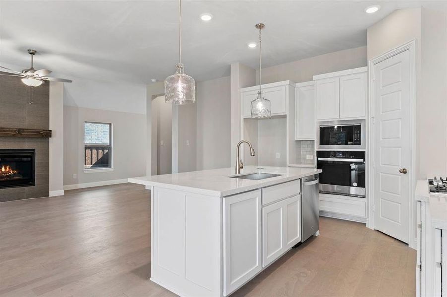 DAL_Trinity Falls_Aubrey_8533 Brookhaven Dr (9) DAL_Trinity Falls_Aubrey_8533 Brookhaven Dr (9)