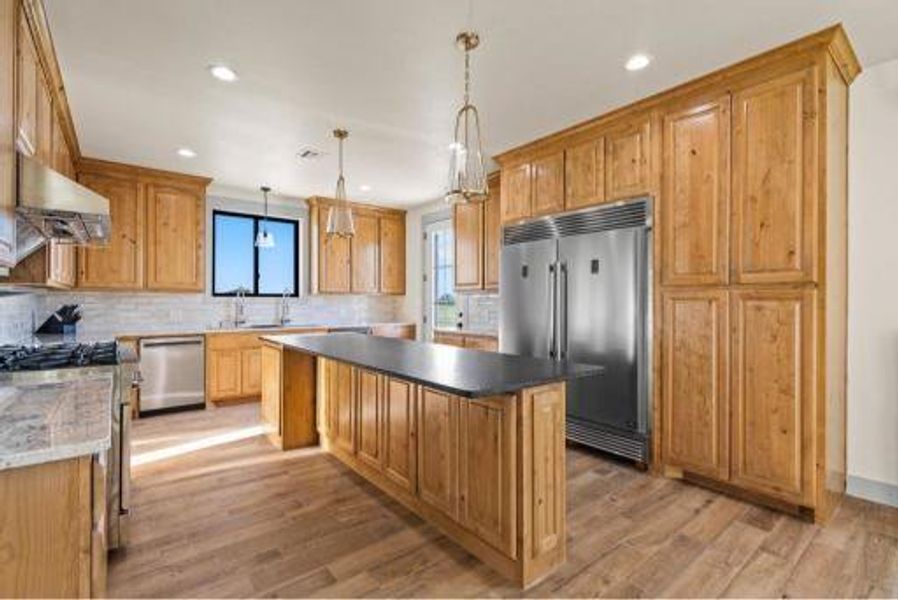 Furnished interior view inside a new home in , Sherman (Image 4).