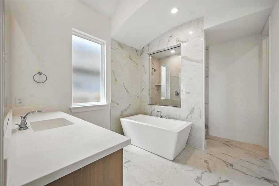 Furnished interior view inside a new home in Thompson Farms: 60ft. lots, Van Alstyne (Image 12). Furnished interior view inside a new home in Thompson Farms: 60ft. lots, Van Alstyne (Image 12).