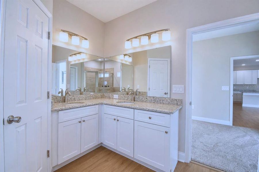 Furnished interior view inside a new home in , Winter Haven (Image 7).